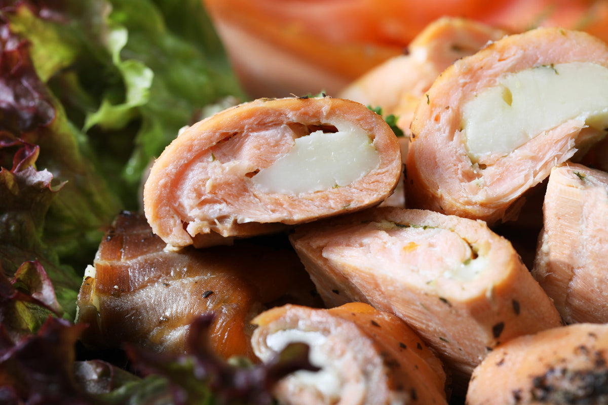 Fischplatte Vom Feinsten, Detailansicht der angerichteten Räucherfisch-Spezialitäten