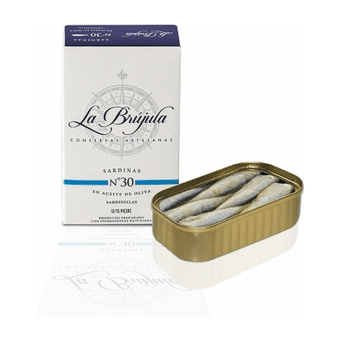 Sardinen in Olivenöl No.30 von La Brújula: weiße Schachtel und geöffnete Dose mit kleinen Sardinen in Olivenöl.